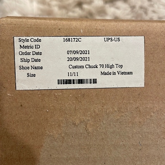 Rare & Exclusive Ozark Custom Converse - Crew Wrap Gift NIB - Picture 7 of 7